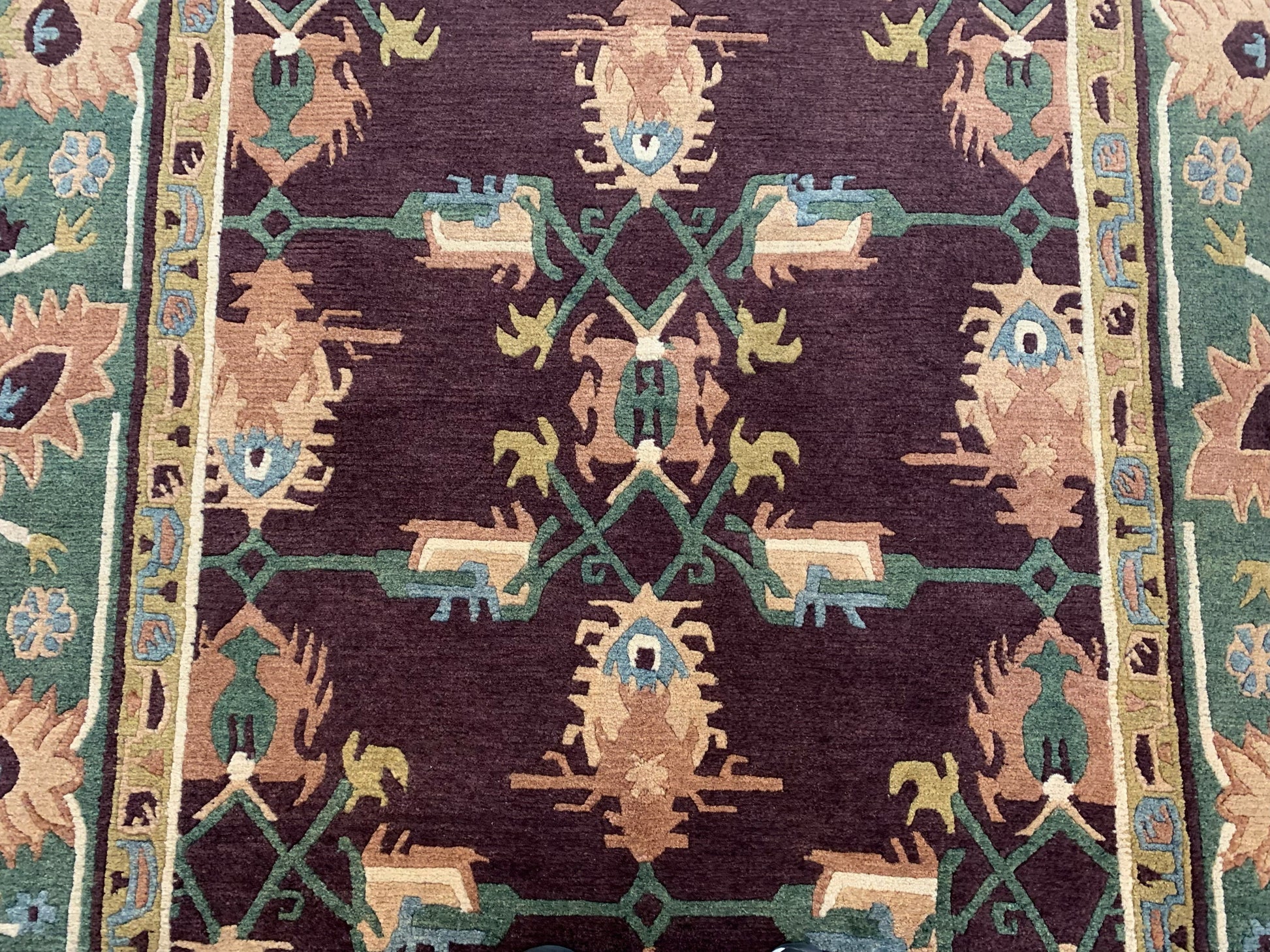 Hand-Knotted Wool Plum/Green Sultanabad Rug (6'x9')