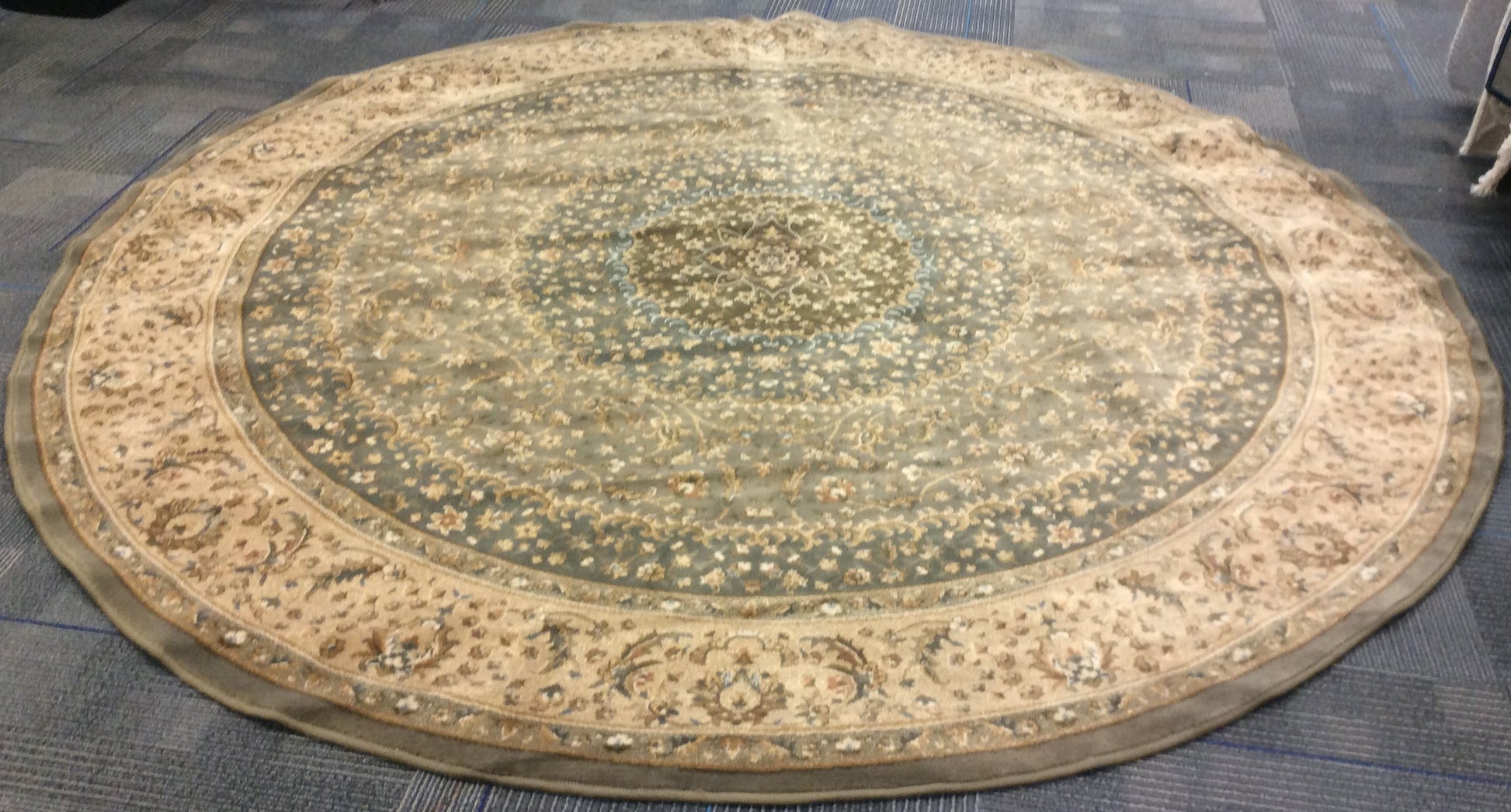 Machine Woven Polypropylene Blend Dalyn Symphony Green Medallion Round Rug (7'10"Rd)