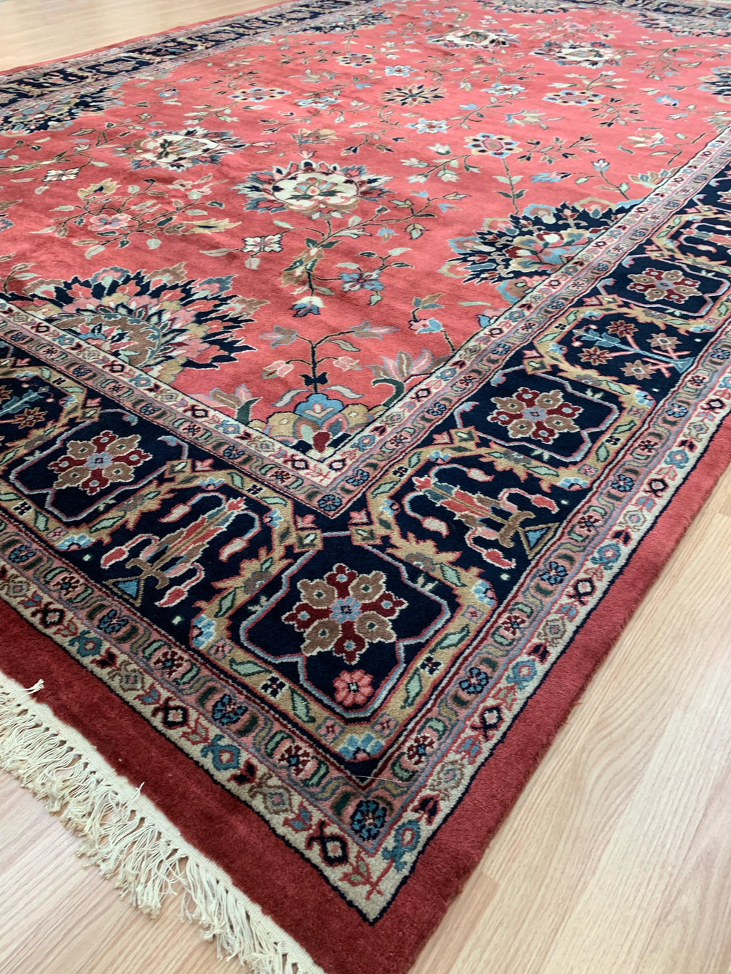 Hand-Knotted Wool Red Ashfar Rug (9'10"x14')