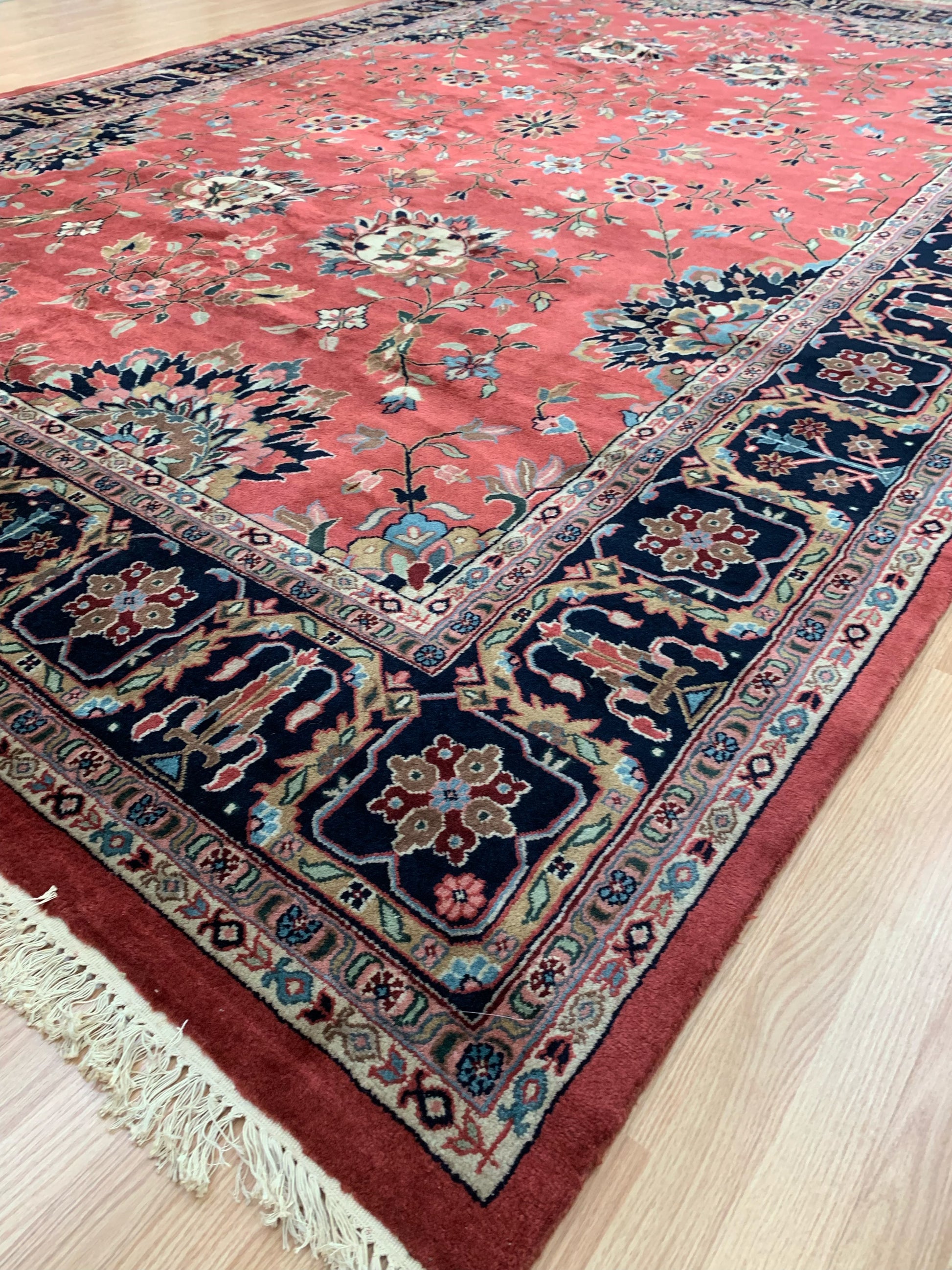 Hand-Knotted Wool Red Ashfar Rug (9'10"x14')