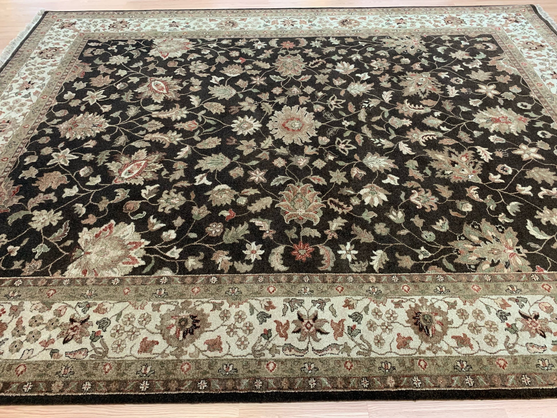 Hand-Knotted Wool Qum Brown/Ivory Rug (9'1"x11'9")