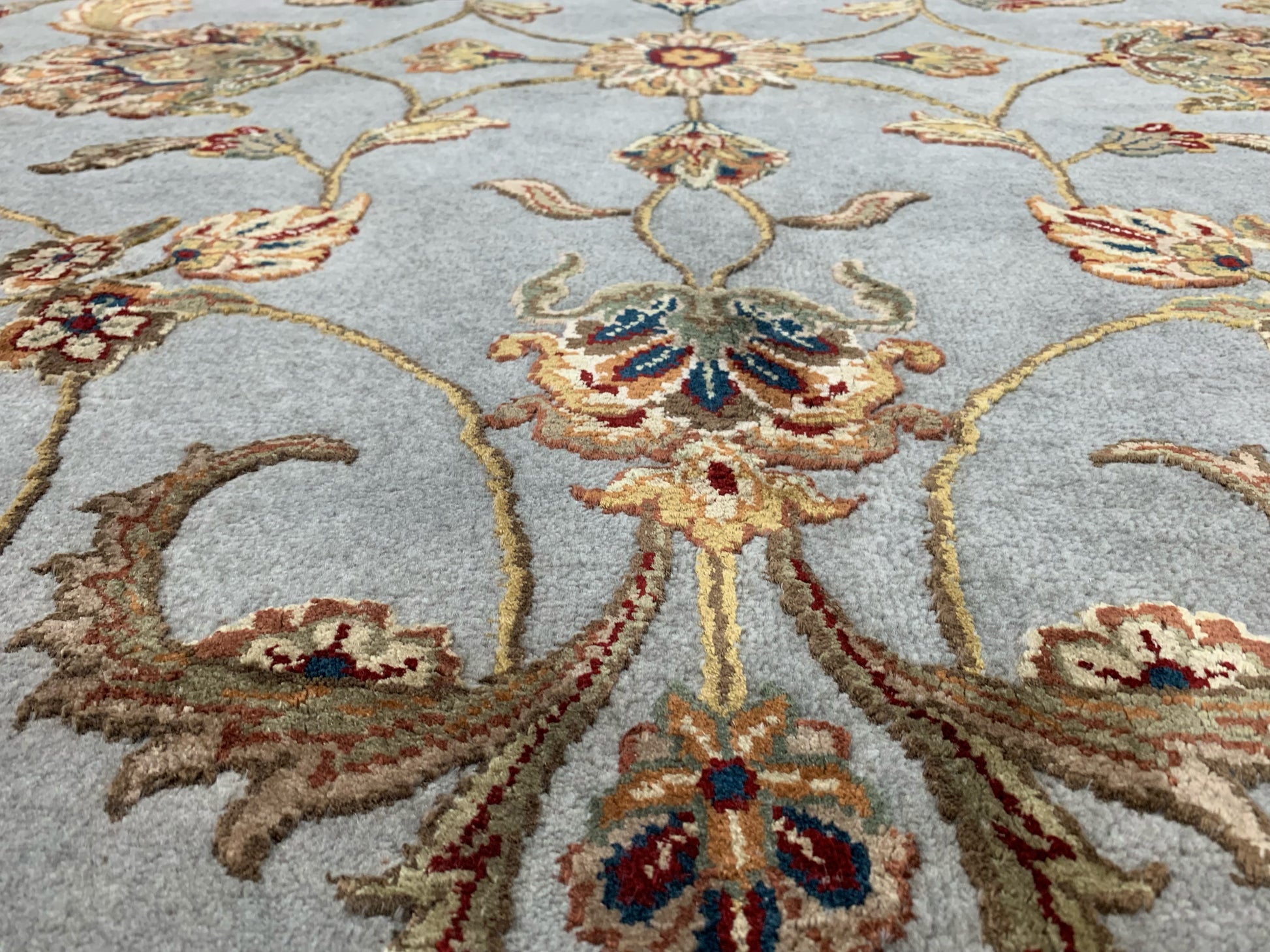 Hand-Knotted Silk and Wool Aqua/Beige Rug (9'1"x11'11")