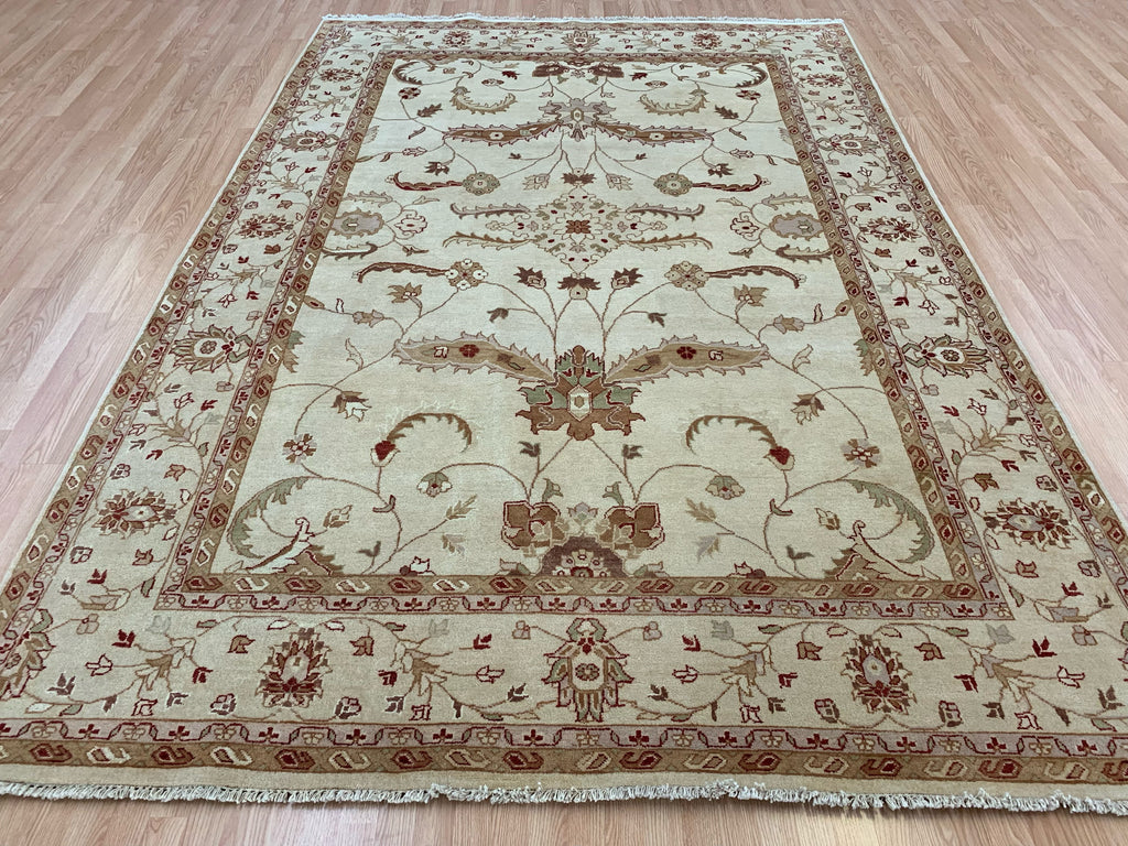 Hand-Knotted Wool Isfahan Ivory/Camel Rug (7'10"x11'6")