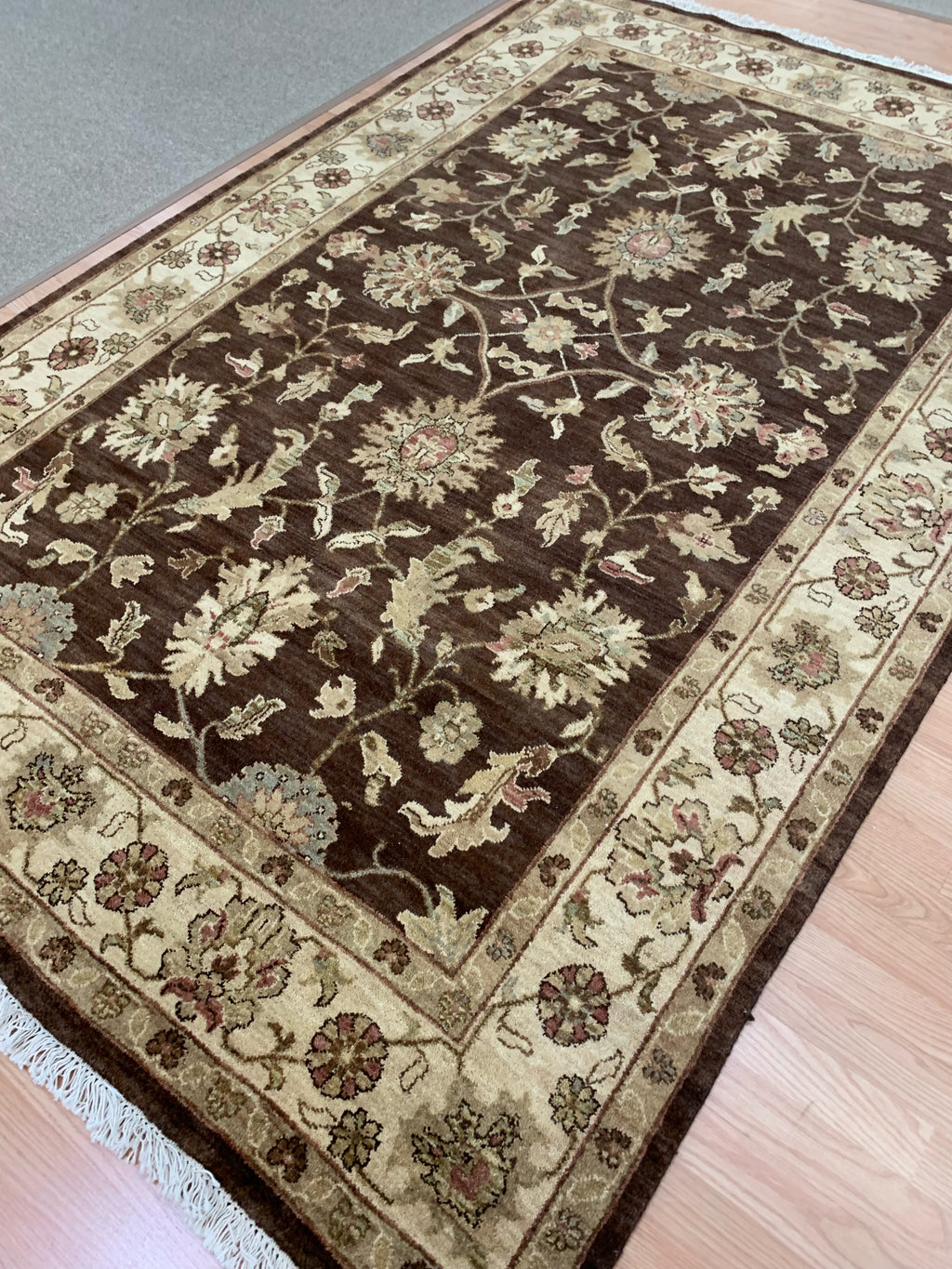 Hand-Knotted Wool Chocolate/Cream Kashan Rug (6'x9')