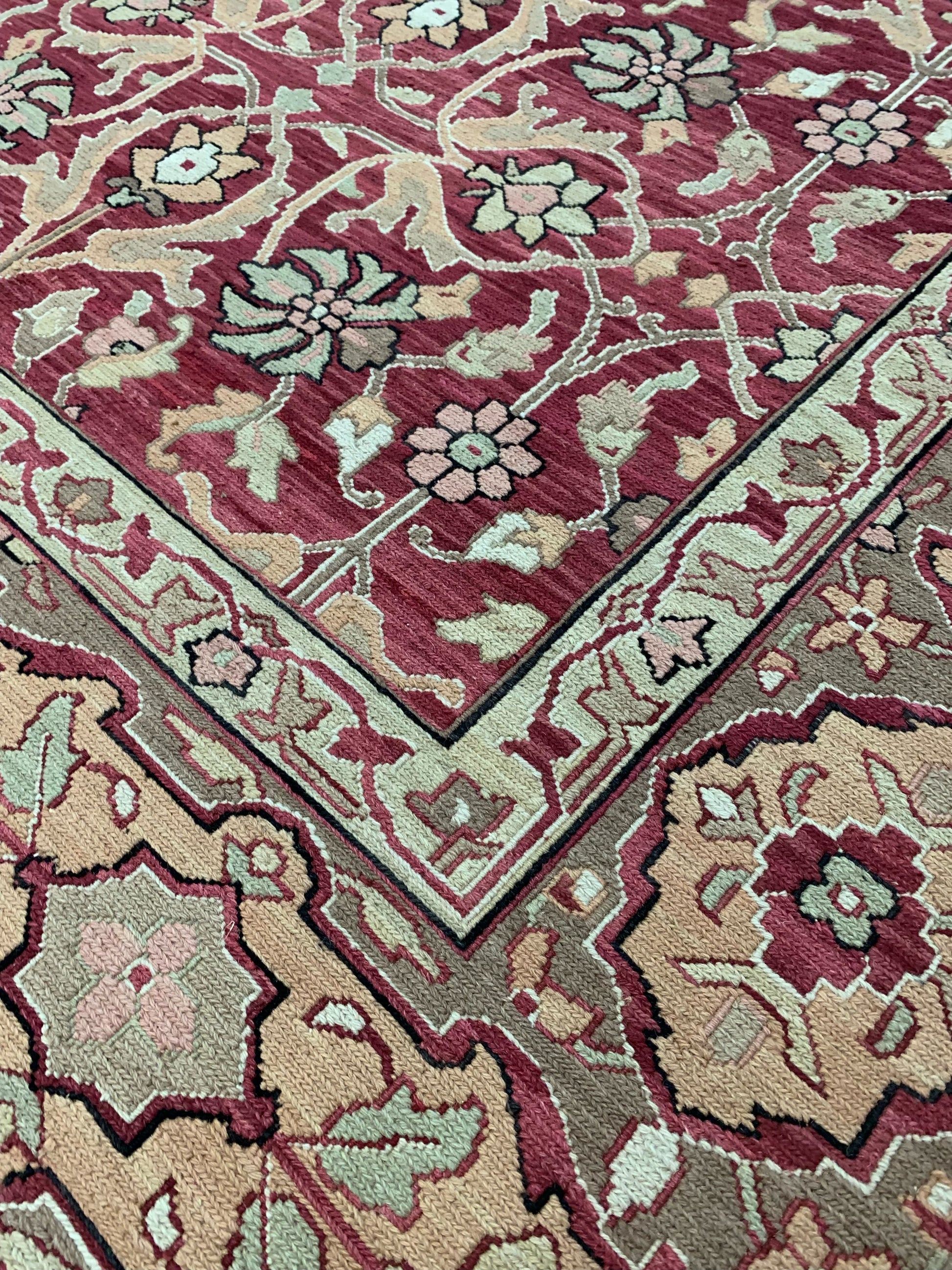 Hand Woven Wool Red Nourison Nourmak Sumak Rug (6'x9')