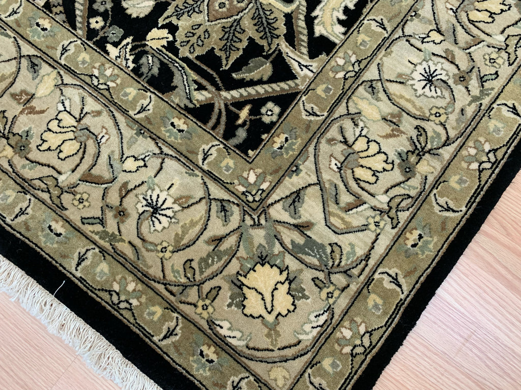 Hank-Knotted Wool Black Agra Rug (6'x9')