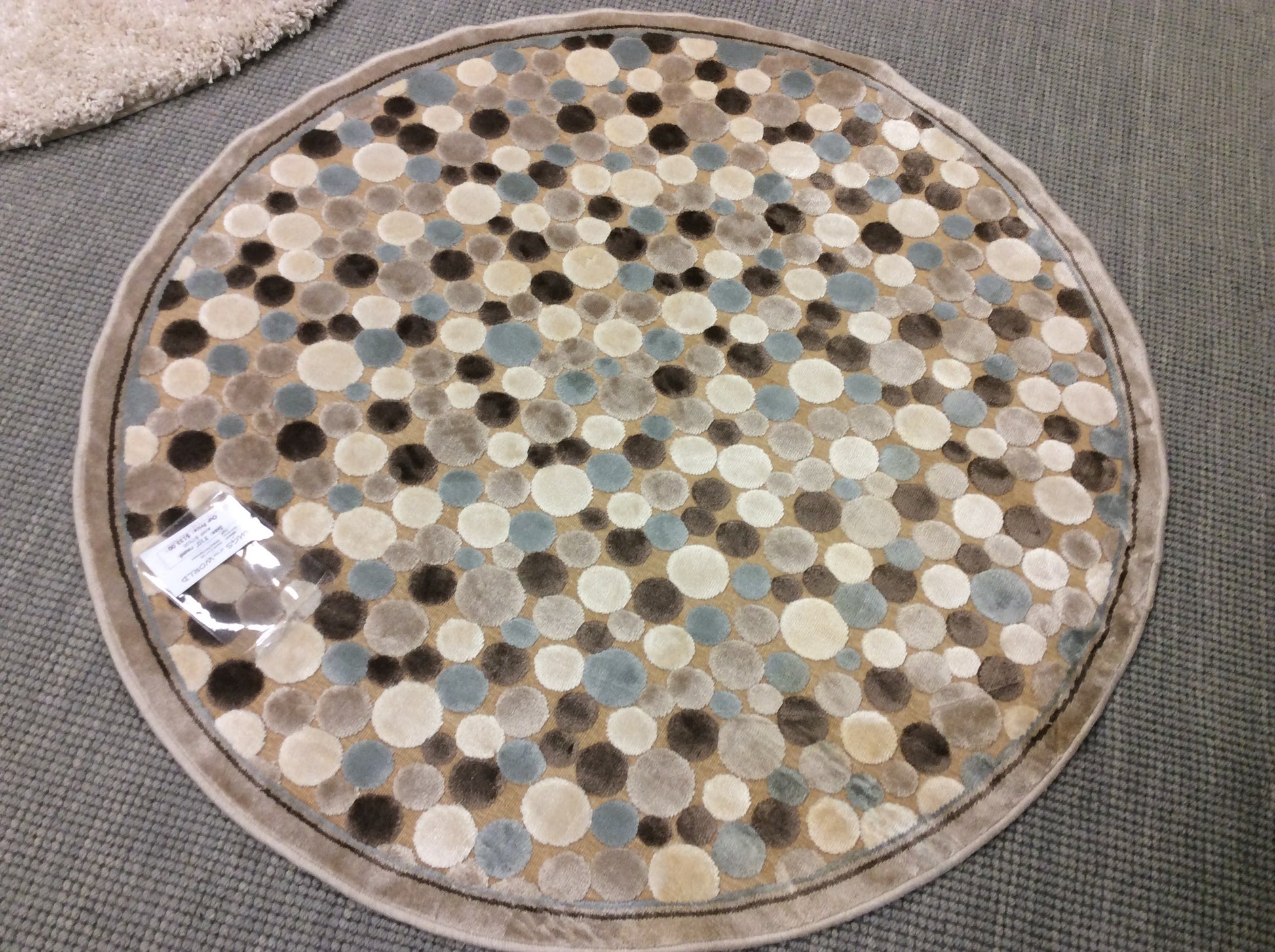 Machine Woven Chenille Loloi Halton Grey/Brown Round Rug (4'Rd)
