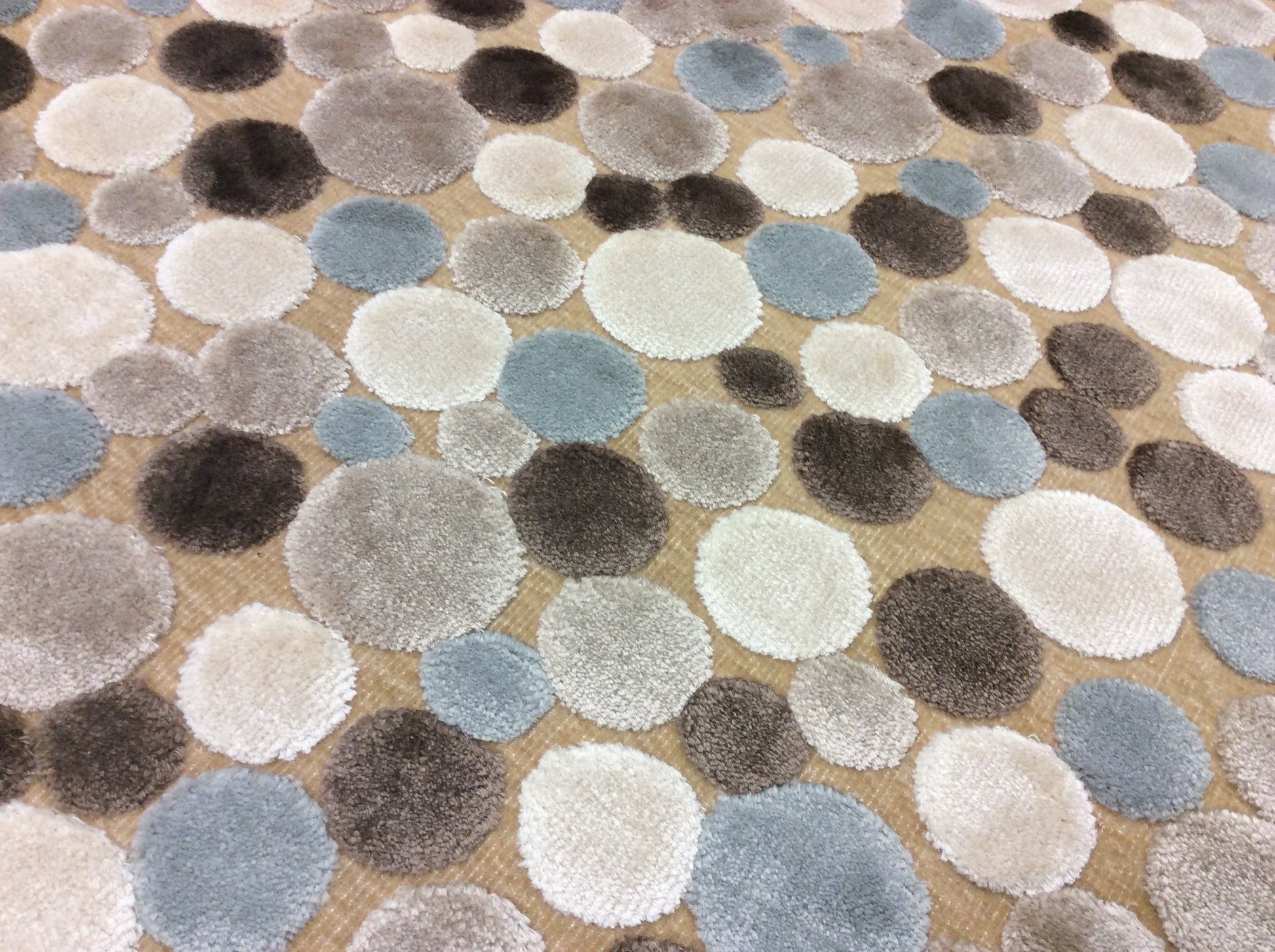 Machine Woven Chenille Loloi Halton Grey/Brown Round Rug (4'Rd)