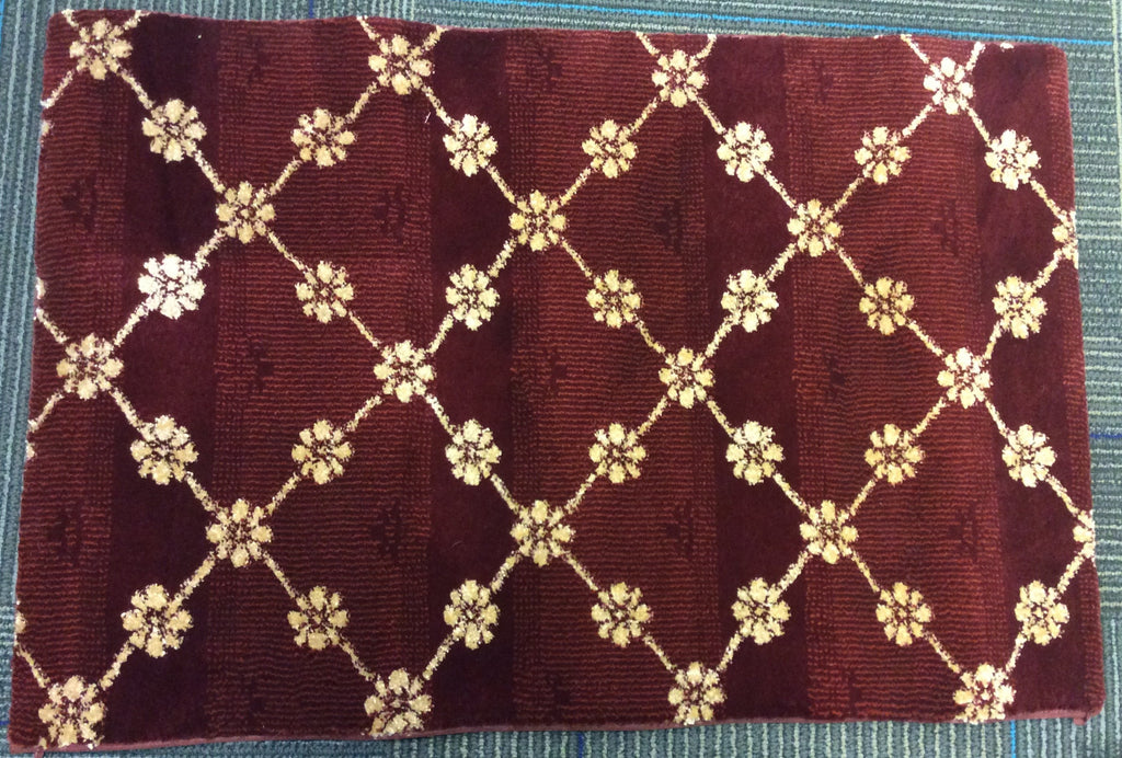 Machine Woven Polypropylene Kane Brick Lattice Rug (2'x3')