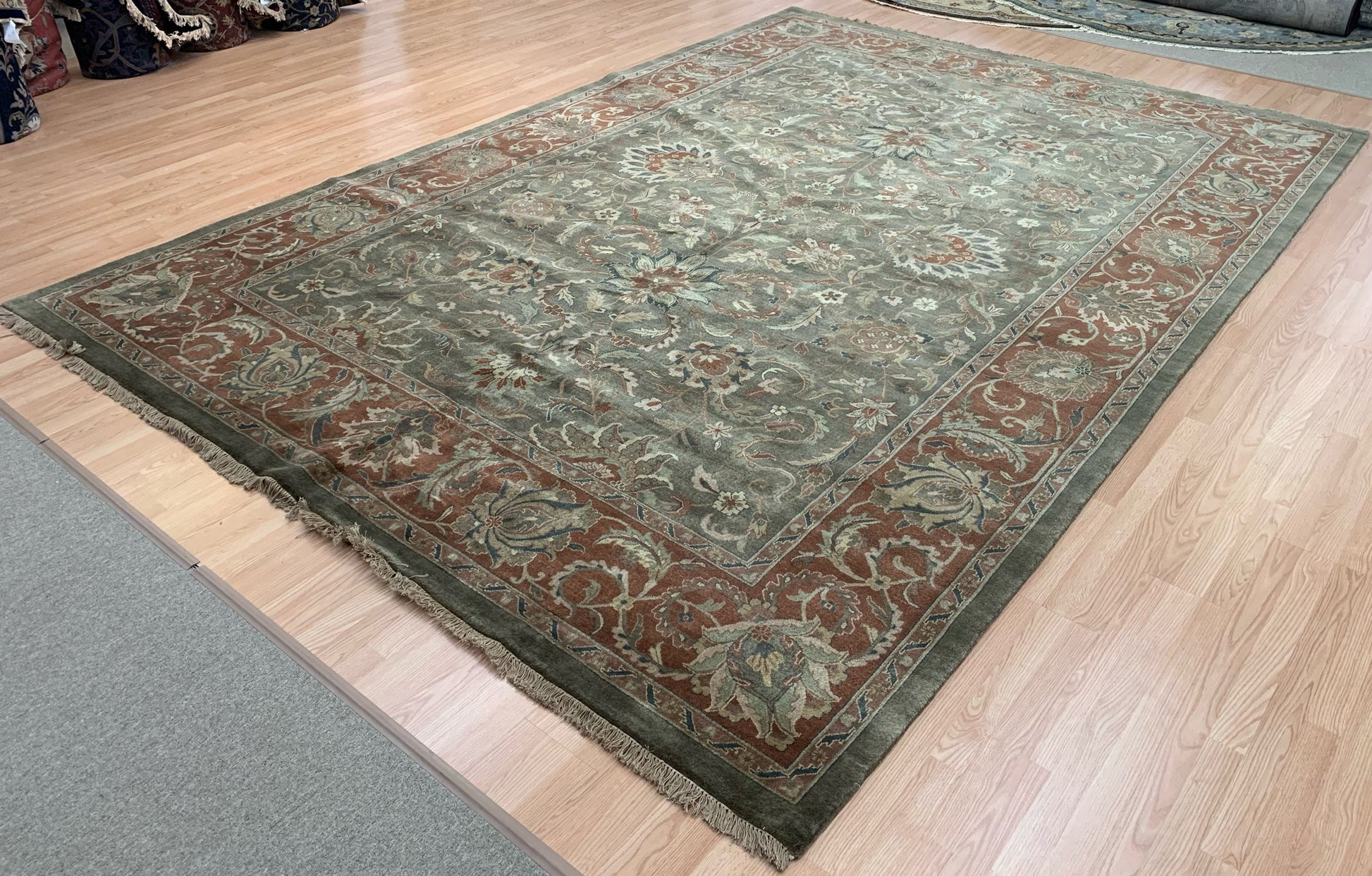 Hand-Knotted Wool Green/Rust Kashan Rug (9'8"x13'6")