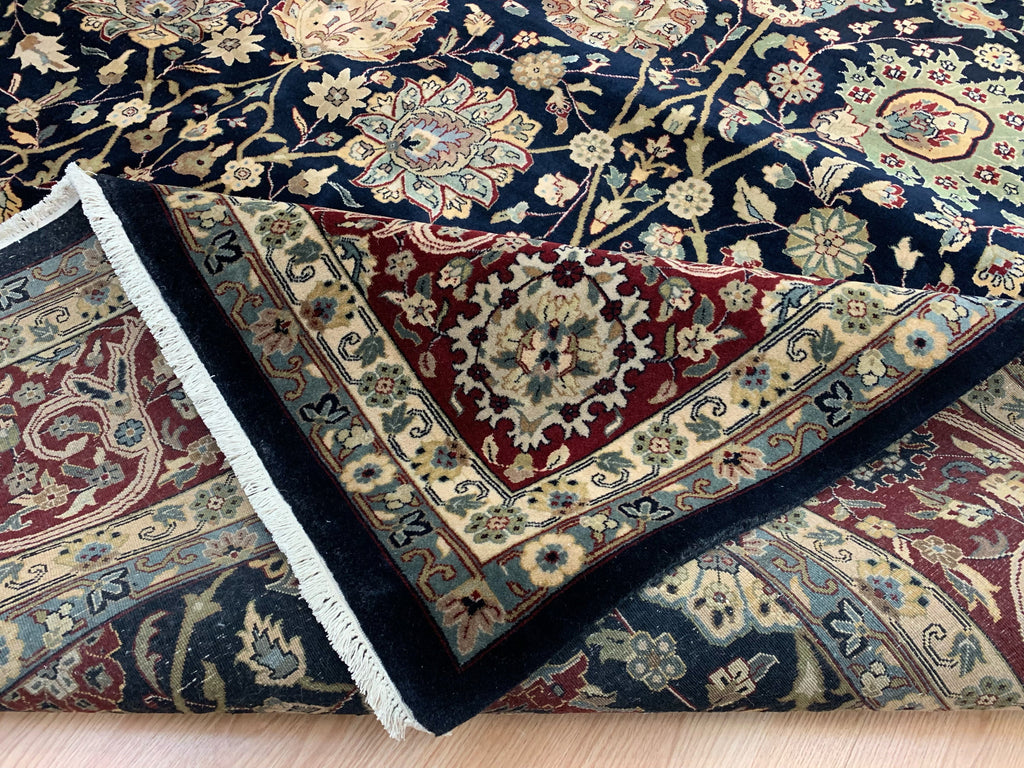 Hand-Knotted Wool Navy/Red Agra Rug (9'8"x13'9")