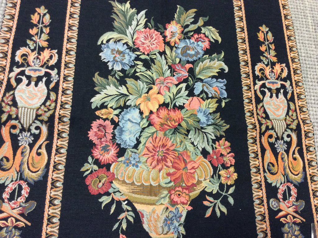 Vintage Spring Flowers Tapestry (27"x39")