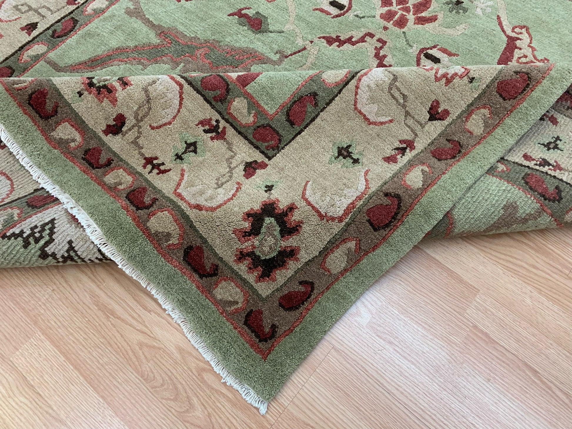 Vintage Hand-Knotted Wool Tufenkian Light Green Bidjar Pattern Rug (6'x9')