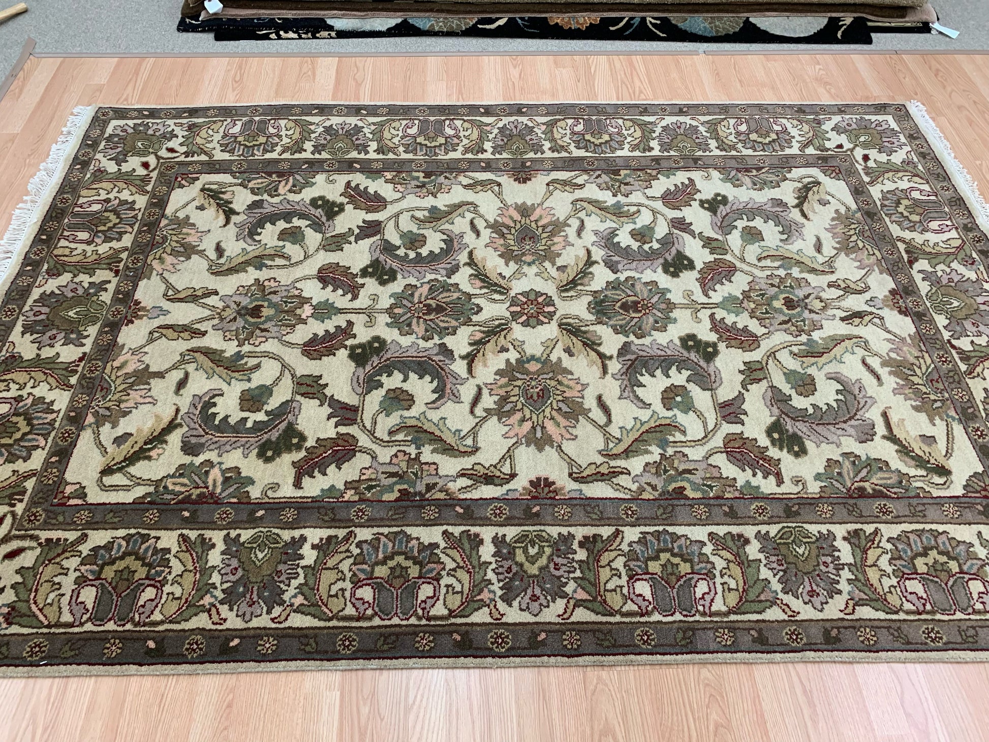 Hand-Knotted Wool Wheat Kashan Rug (6'x8'10")