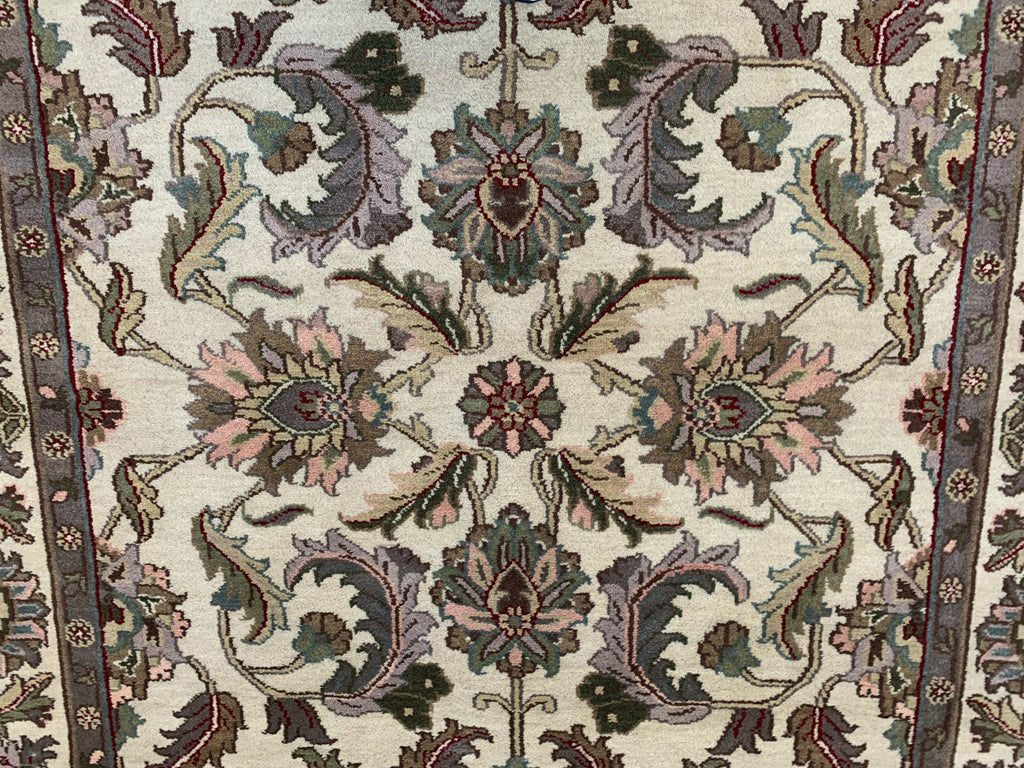 Hand-Knotted Wool Wheat Kashan Rug (6'x8'10")