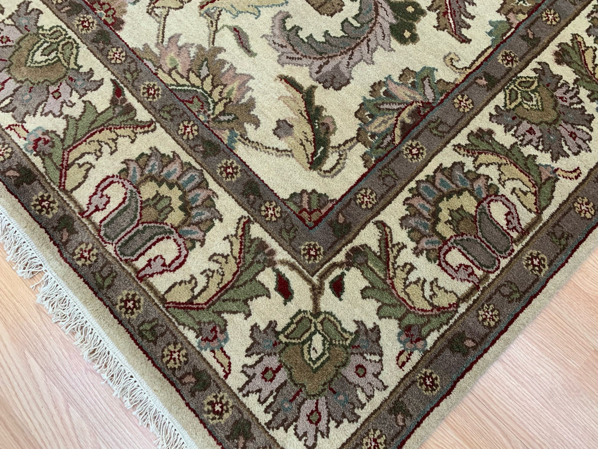 Hand-Knotted Wool Wheat Kashan Rug (6'x8'10")