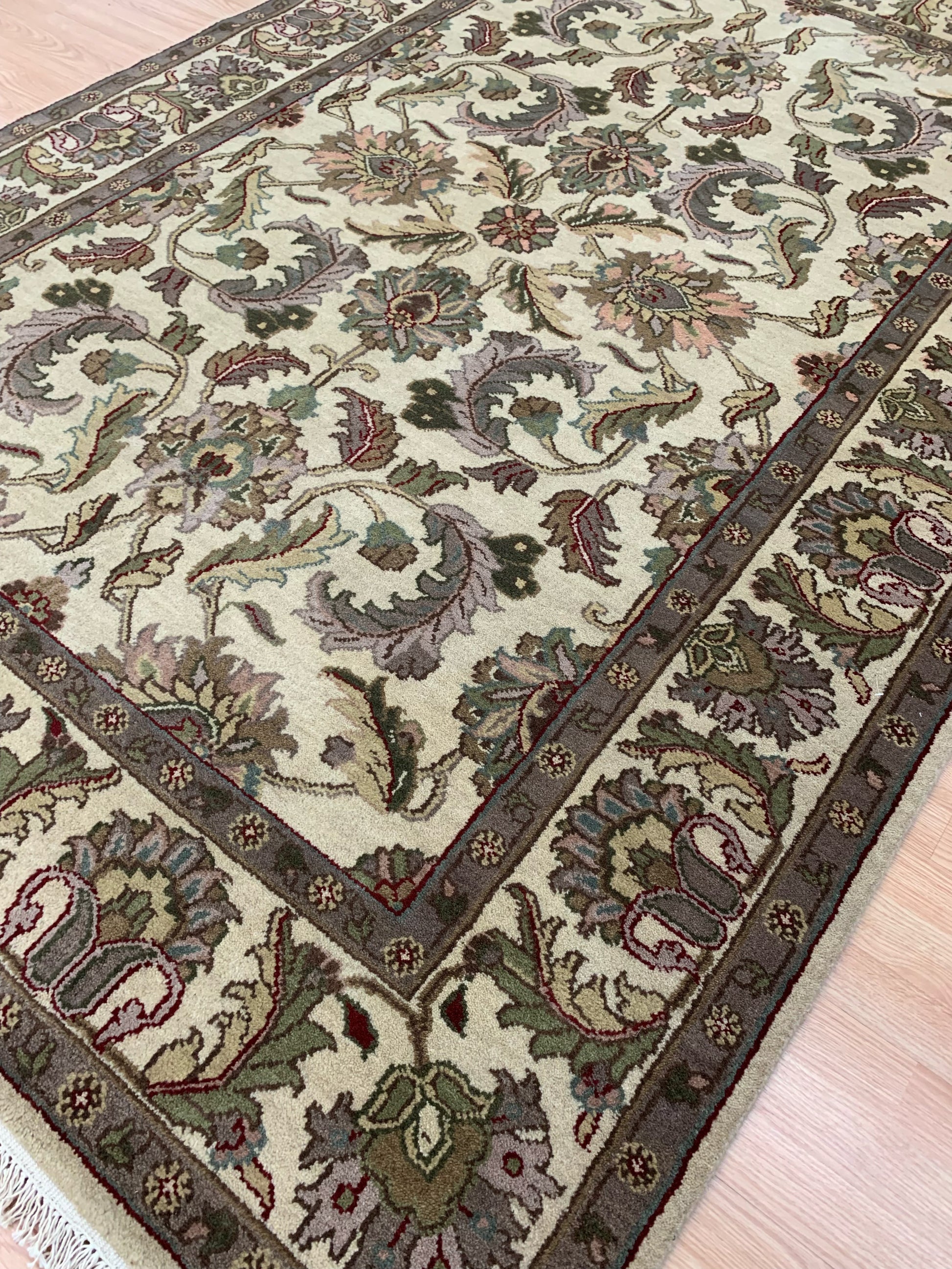 Hand-Knotted Wool Wheat Kashan Rug (6'x8'10")
