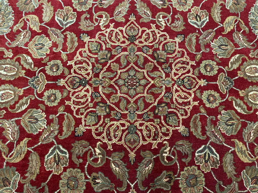 Vintage Hand-Knotted Wool Red/Ivory Agra Rug (8'1" x 10'3")