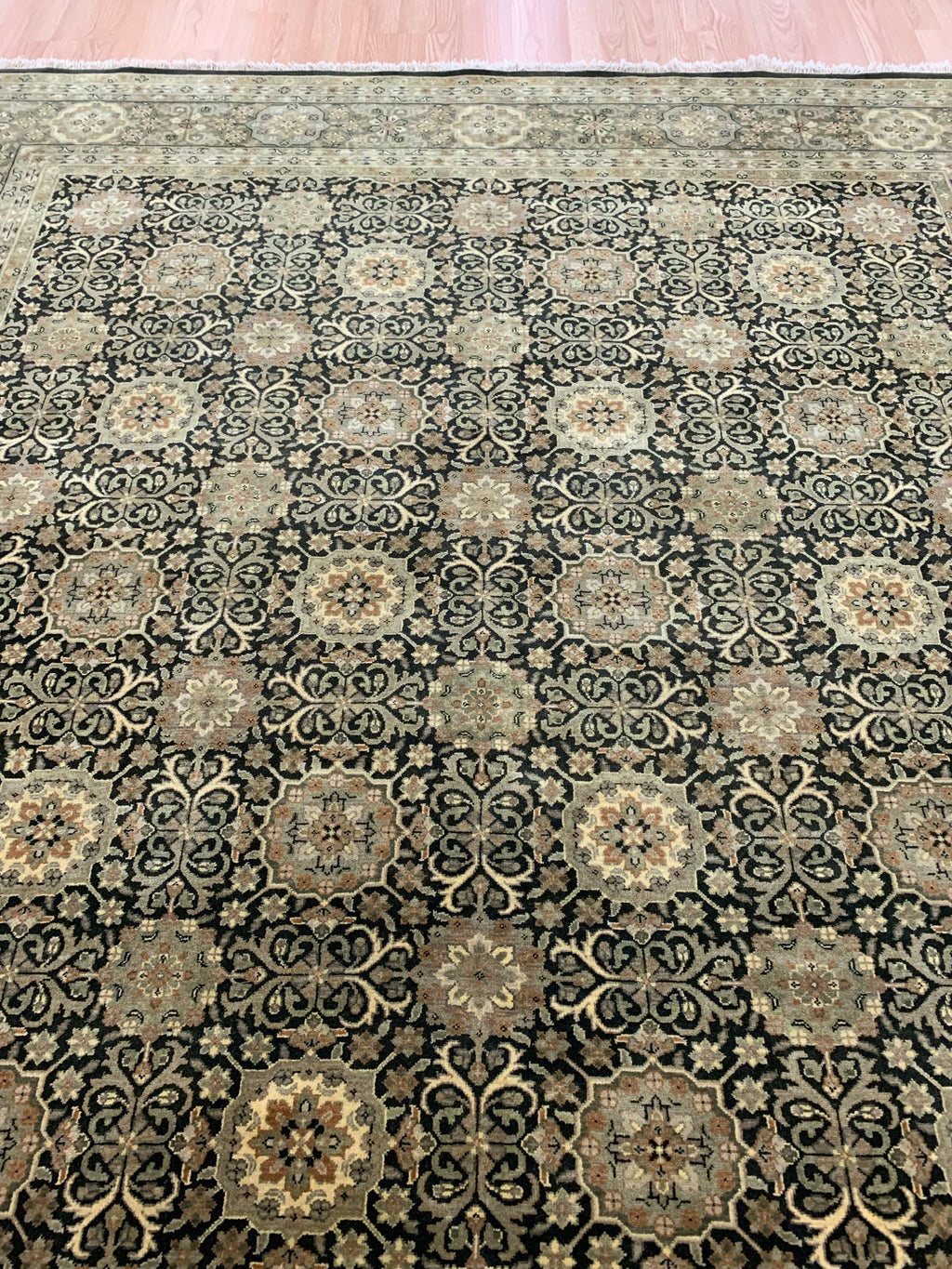 Vintage Hand-Knotted Wool Deep Green Tabriz Rug (8'x9'11")