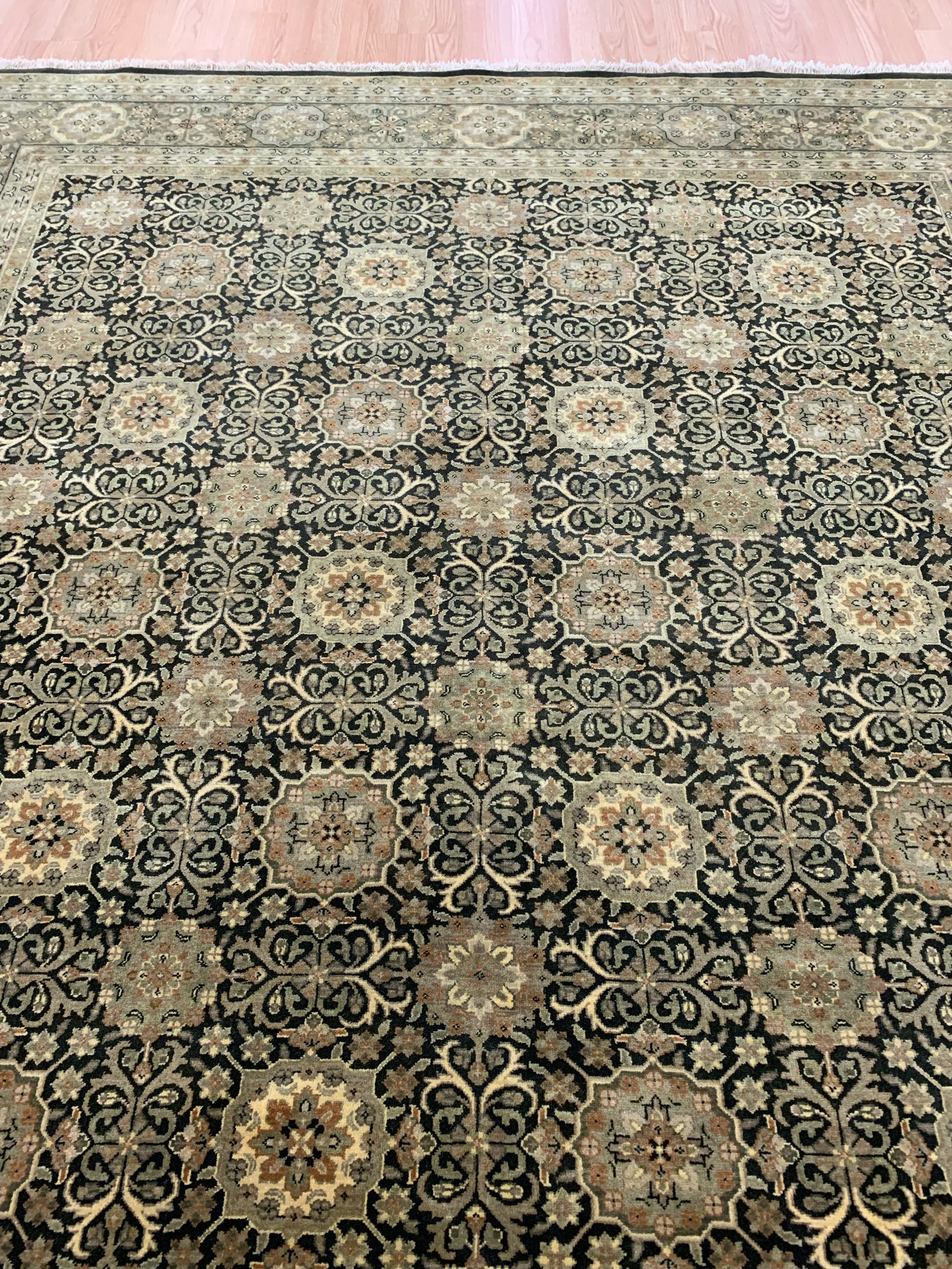 Vintage Hand-Knotted Wool Deep Green Tabriz Rug (8'x9'11")