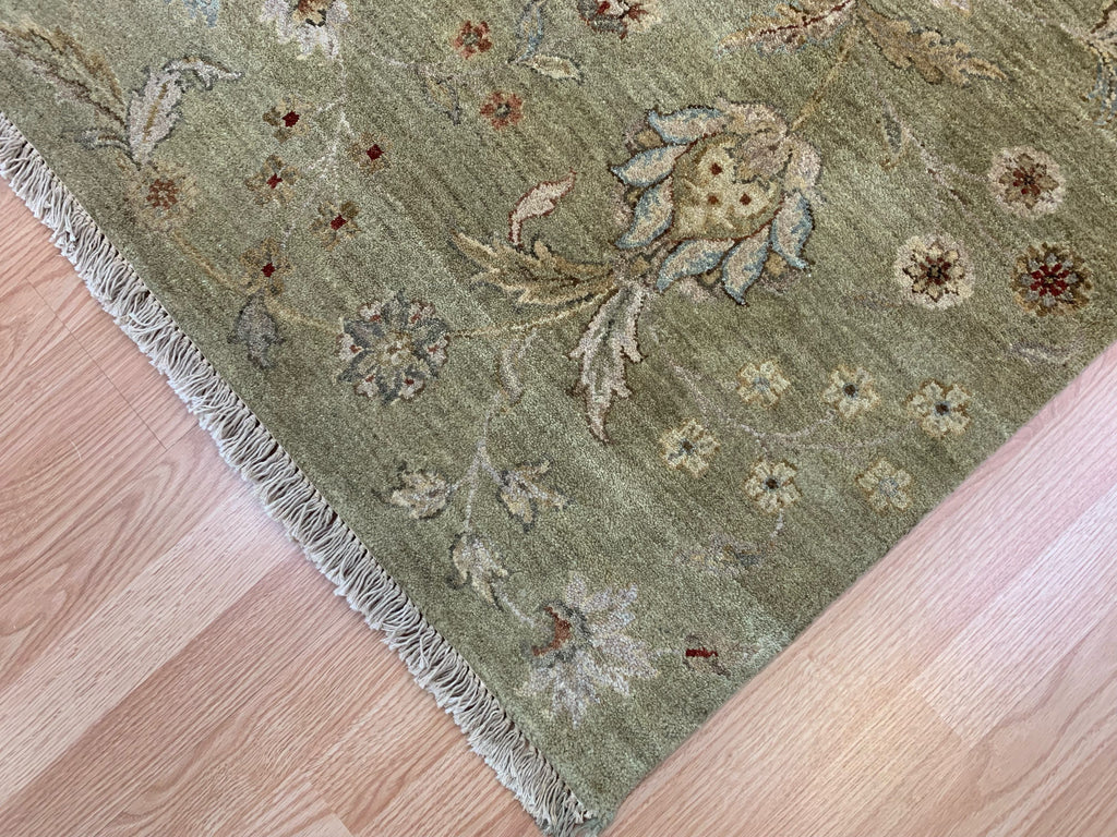 Hand-Knotted Wool Green Borderless Rug (8'2"x10')