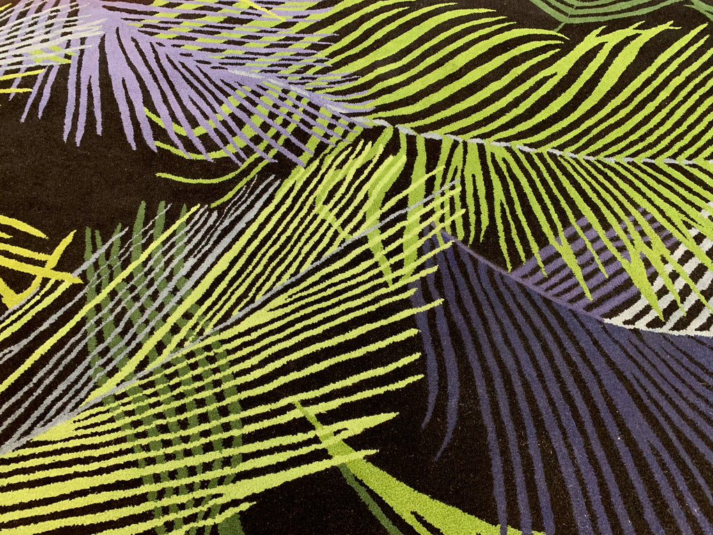Hand Tufted Wool Black Tropical Fronds Rug (8'x10')